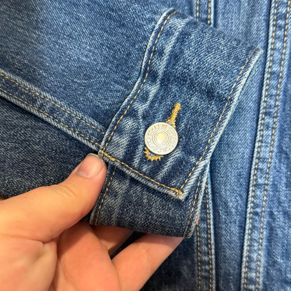 LEVI’S Ex-Boyfriend Patchwork Trucker Jean Jacket - Picture 8 of 11